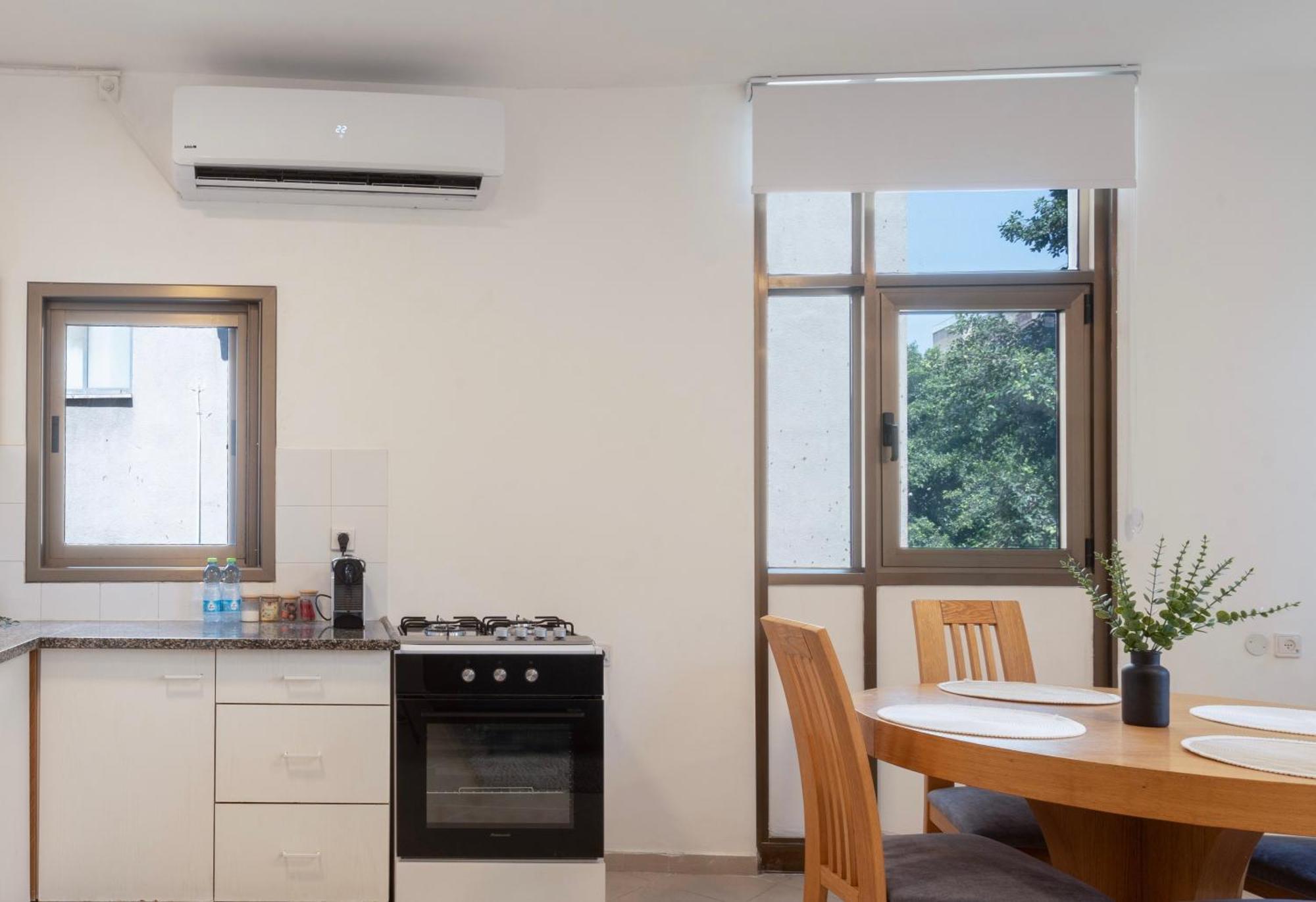 Eliezer Ben Yehuda Residence With Shelter Tel Aviv Exteriör bild